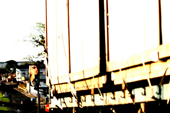 100km/hora participou em 2009|10 da exposição "79>09" no site da EPTV em parceria com Ateliê Aberto